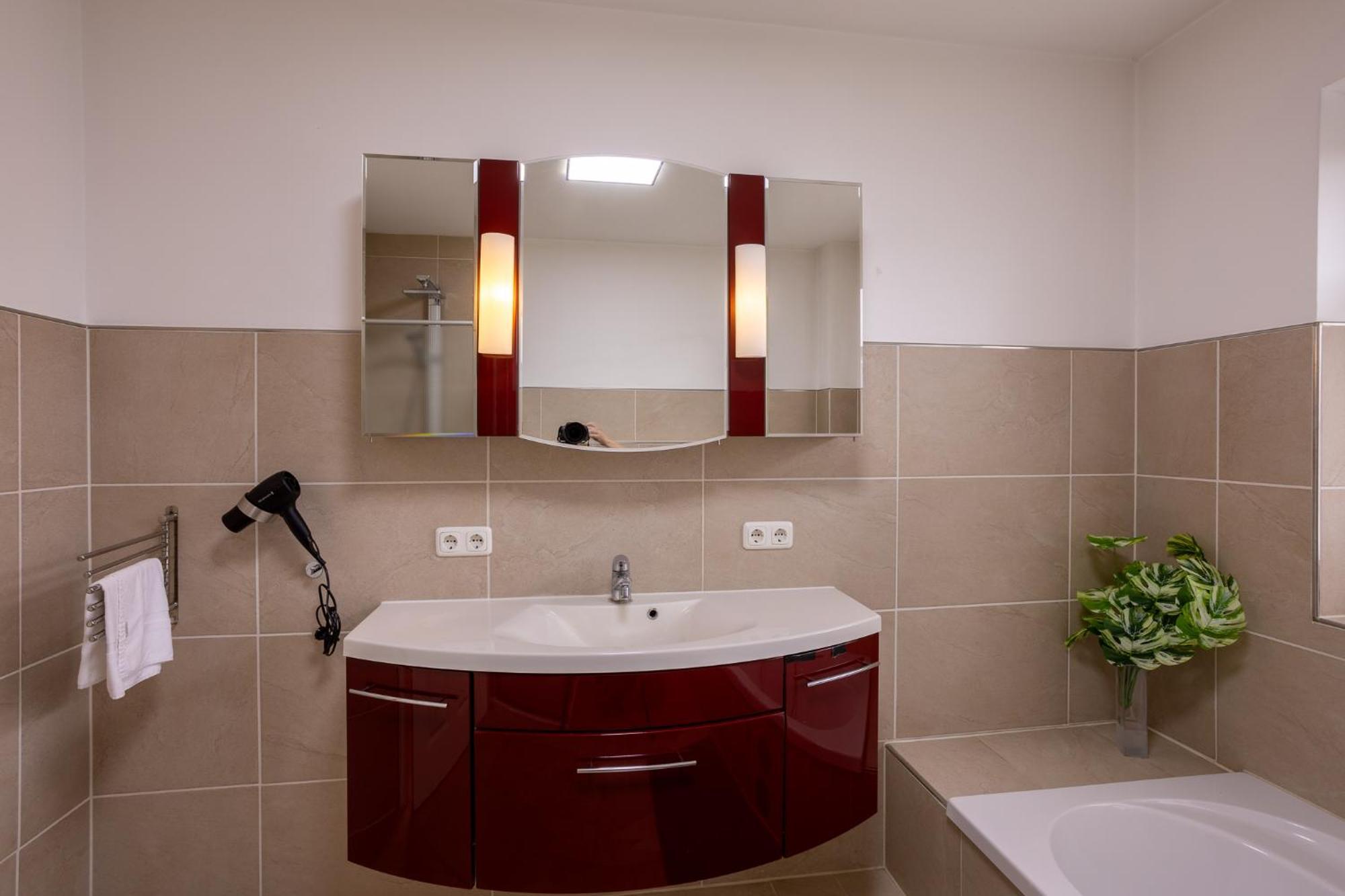 Oara Comfort Home, Ferienhaus 160Qm Mit Garten Reppenstedt Экстерьер фото